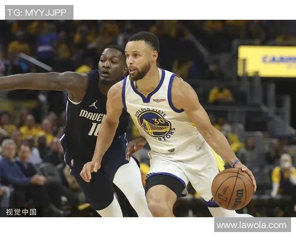 勇士与独行侠的巅峰对决腾讯直播精彩回顾与赛后分析