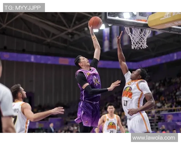 北控与广厦季前赛精彩对决全程录像回顾与分析