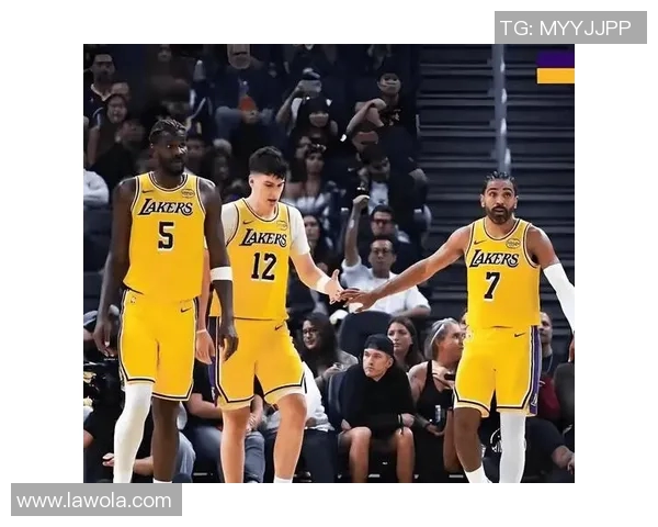 2018年11月11日国王队与湖人队激烈对决精彩回顾与赛后分析